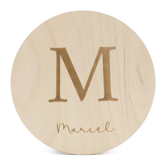 Houten gegraveerd naambord alfabet